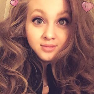 Meet your Posher, Chelsey